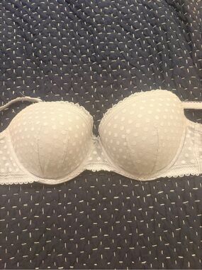 victoria’s secret baby blue polka dot balconette bra